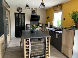  Maison � vendre 7 pi�ces 190 m�