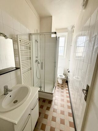  Appartement à louer 2 pièces 48 m²