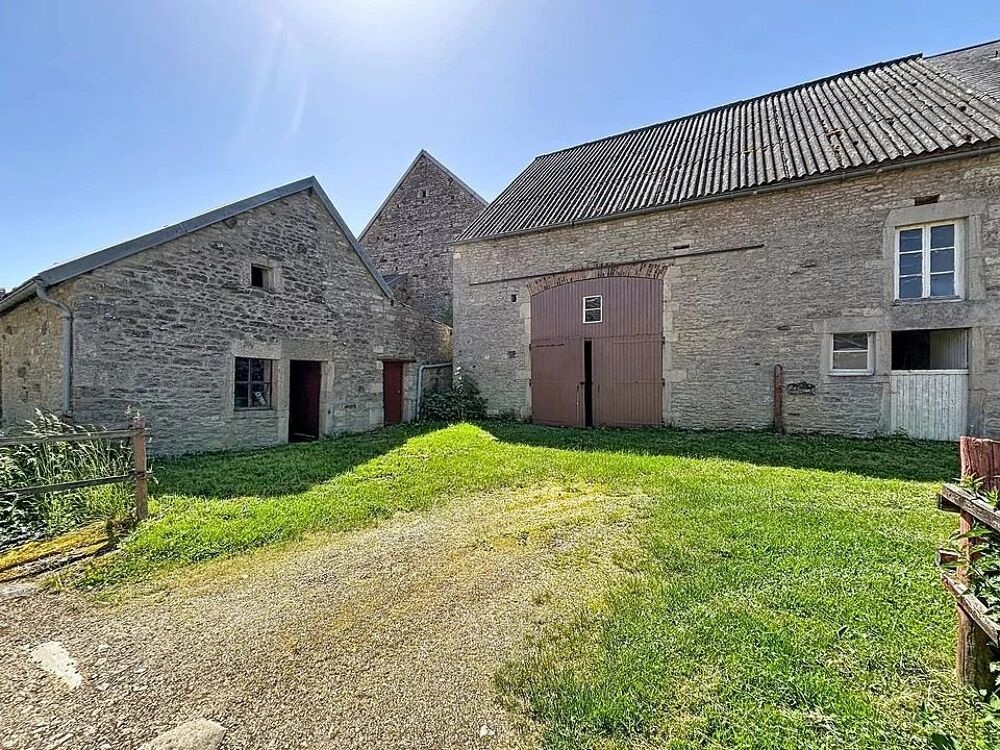 Vente Villa Grange en pierre à rénover Missery