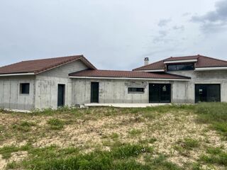  Maison � vendre 7 pi�ces 245 m�