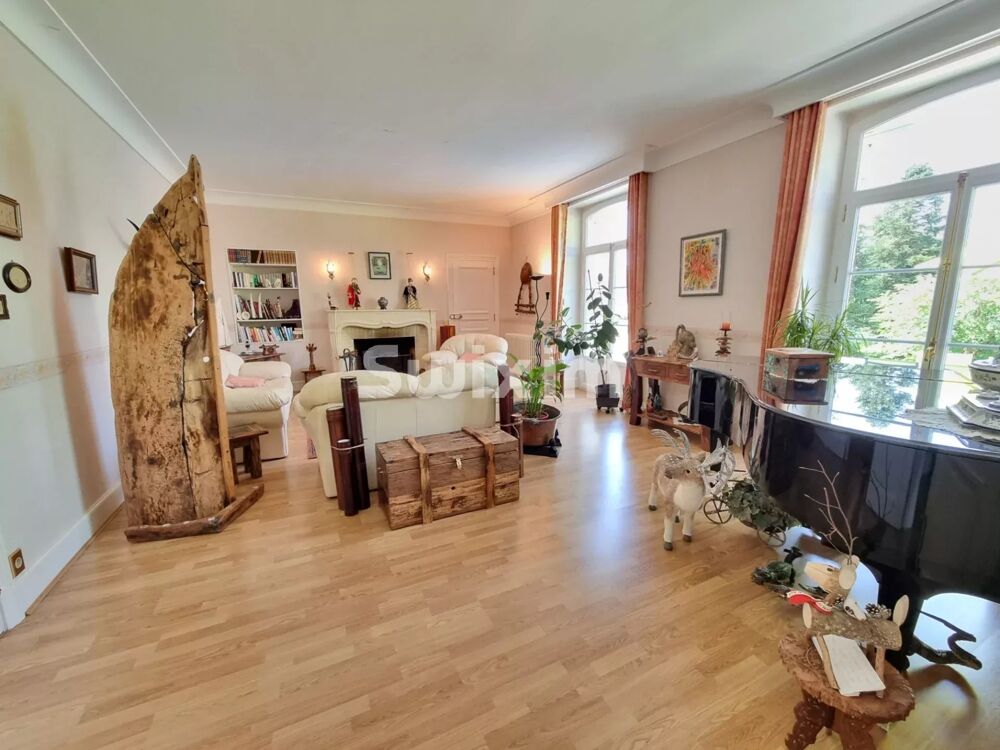 Vente Maison Propriété de caractère, parc de 6 000 m², piscine chauffée et 7 Varennes-vauzelles