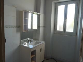  Appartement à louer 4 pièces 108 m²