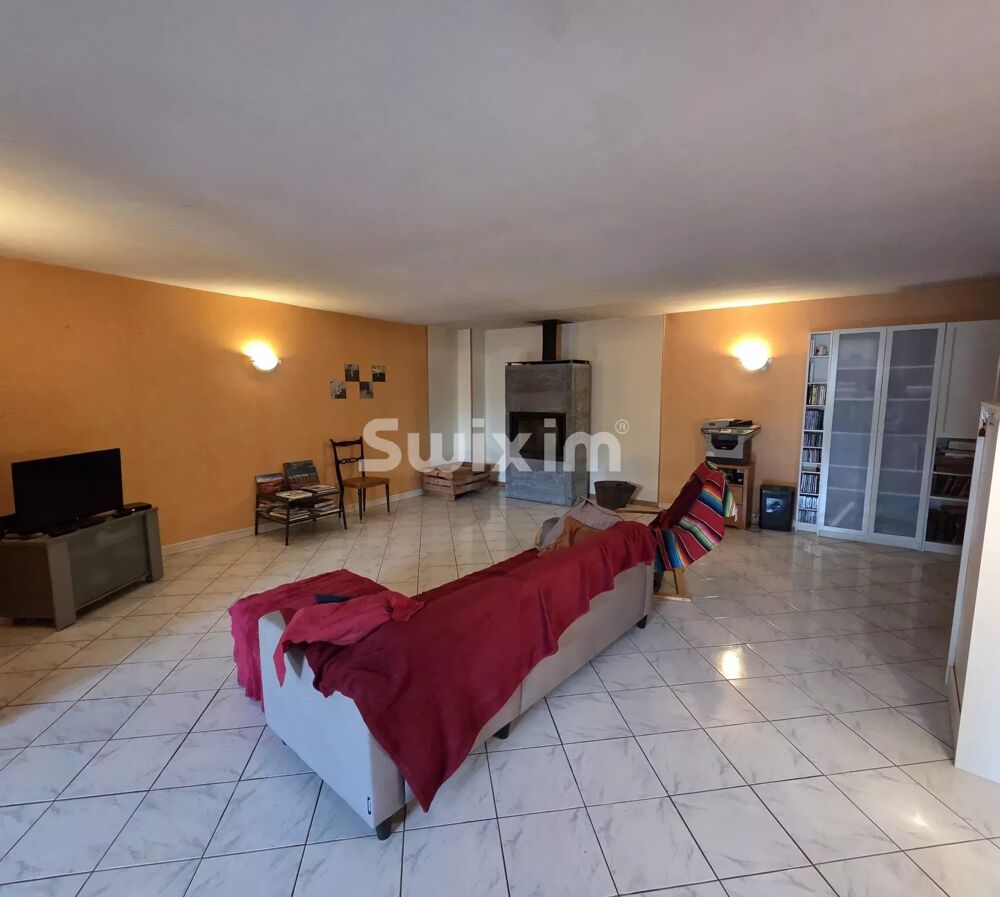 � vendre  Maison Arbois (39600)