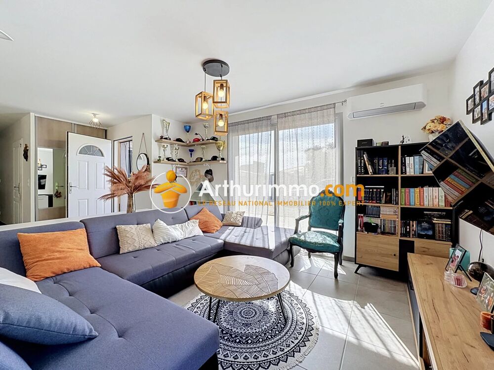 Vente Maison Belle villa de plain pied avec 3 chambres située à Panossas Panossas