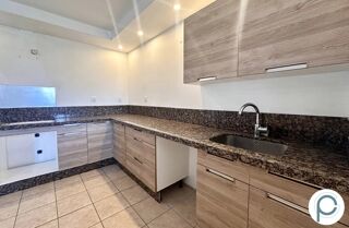  Maison � vendre 5 pi�ces 195 m�