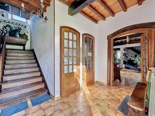  Maison � vendre 9 pi�ces 240 m�