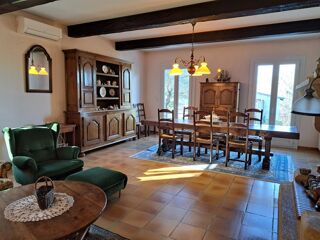  Maison à vendre 11 pièces 284 m²