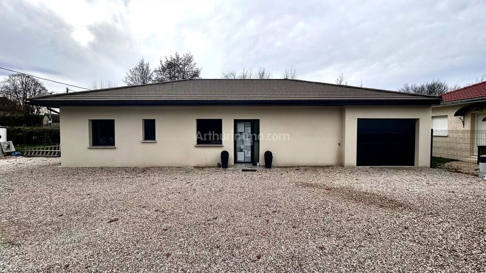 EXCLUSIVITE - ST VICTOR DE MORESTEL