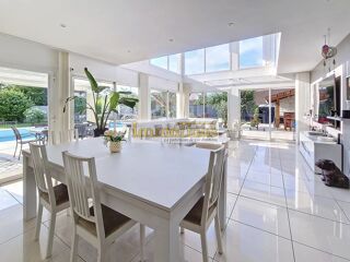  Maison  vendre 6 pices 166 m