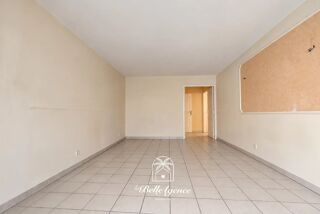 Vente Appartement Nice Riquier 3P 67m² - Terrasse 'Blanche' Nice