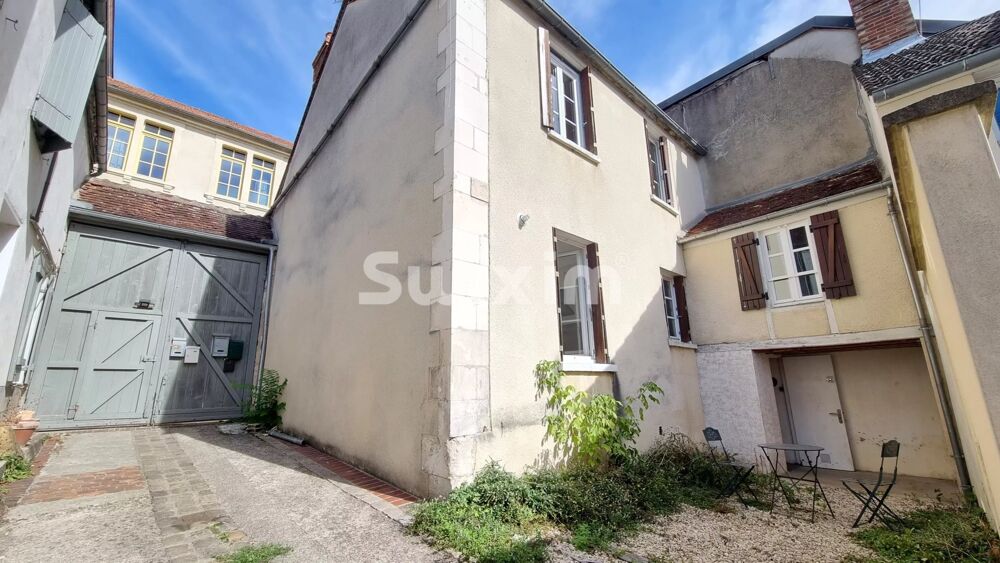 Vente Maison Maison de ville 3 chambres et courette avec cave et garage au ce Auxerre