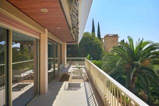  Appartement à vendre 5 pièces 121 m²