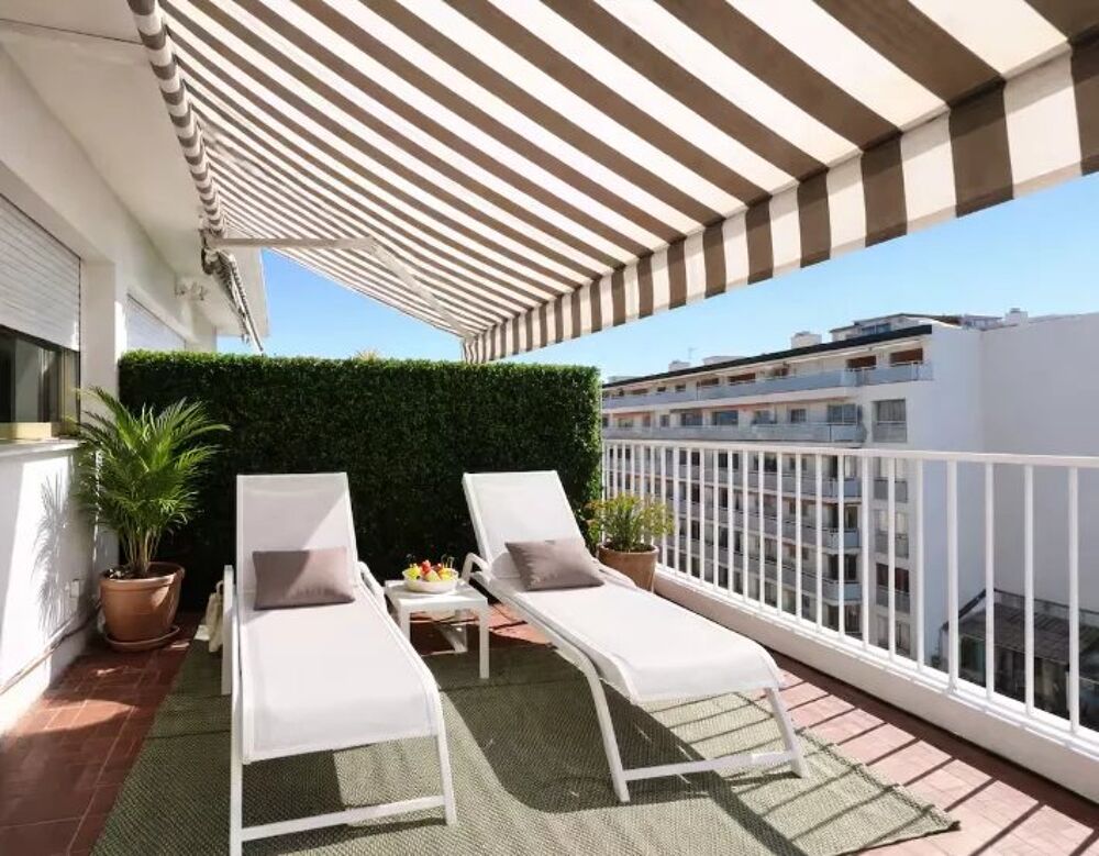 Location Appartement Juan Les Pins Centre - Magnifique 3 pièces vue mer avec terrasse Juan-les-pins