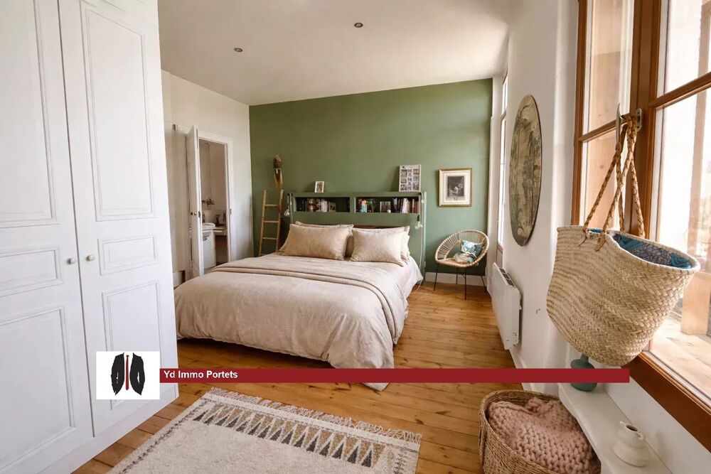 Vente Maison Maison en pierre de caractère avec jardin et piscine – Portets Portets