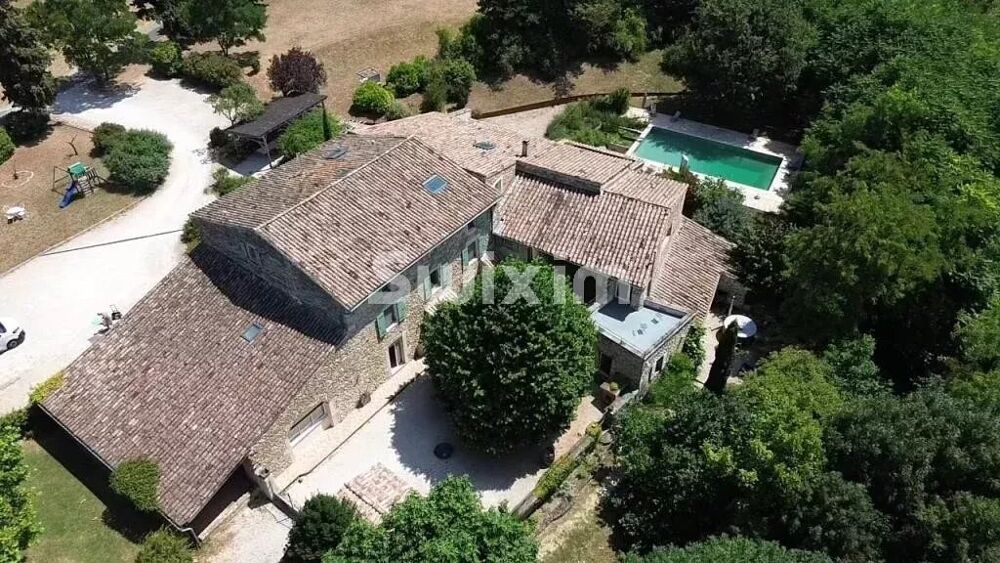 Superbe Mas rénové en 2017 en Drôme Provençale