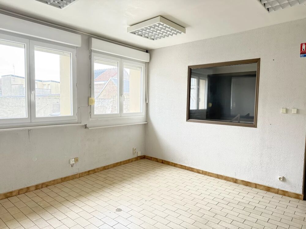   Bureau moderne de 219.6 m² à Saint-Quentin Saint-quentin