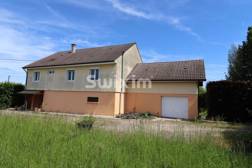 Vente Maison Du calme, de l'espace et un potentiel à révéler sur un terrain d Saint-maurice-en-rivière