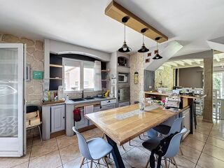  Maison  vendre 7 pices 178 m