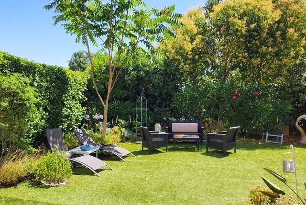 Location Appartement Deux pièces de 49m² avec terrasse de 10m², jardin de 250m² et pa Antibes