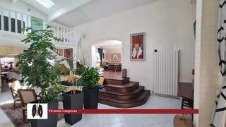  Villa  vendre 8 pices 320 m