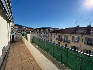  Loft à vendre 3 pièces 97 m² Nice