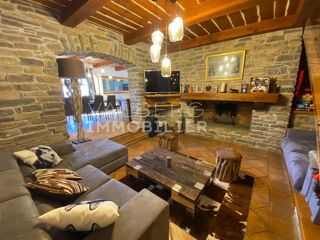  Maison à vendre 8 pièces 275 m²
