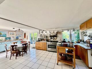  Maison � vendre 14 pi�ces 308 m�