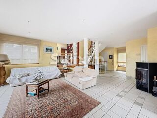  Maison � vendre 7 pi�ces 247 m�