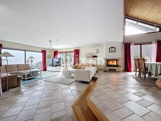  Maison � vendre 7 pi�ces 247 m�