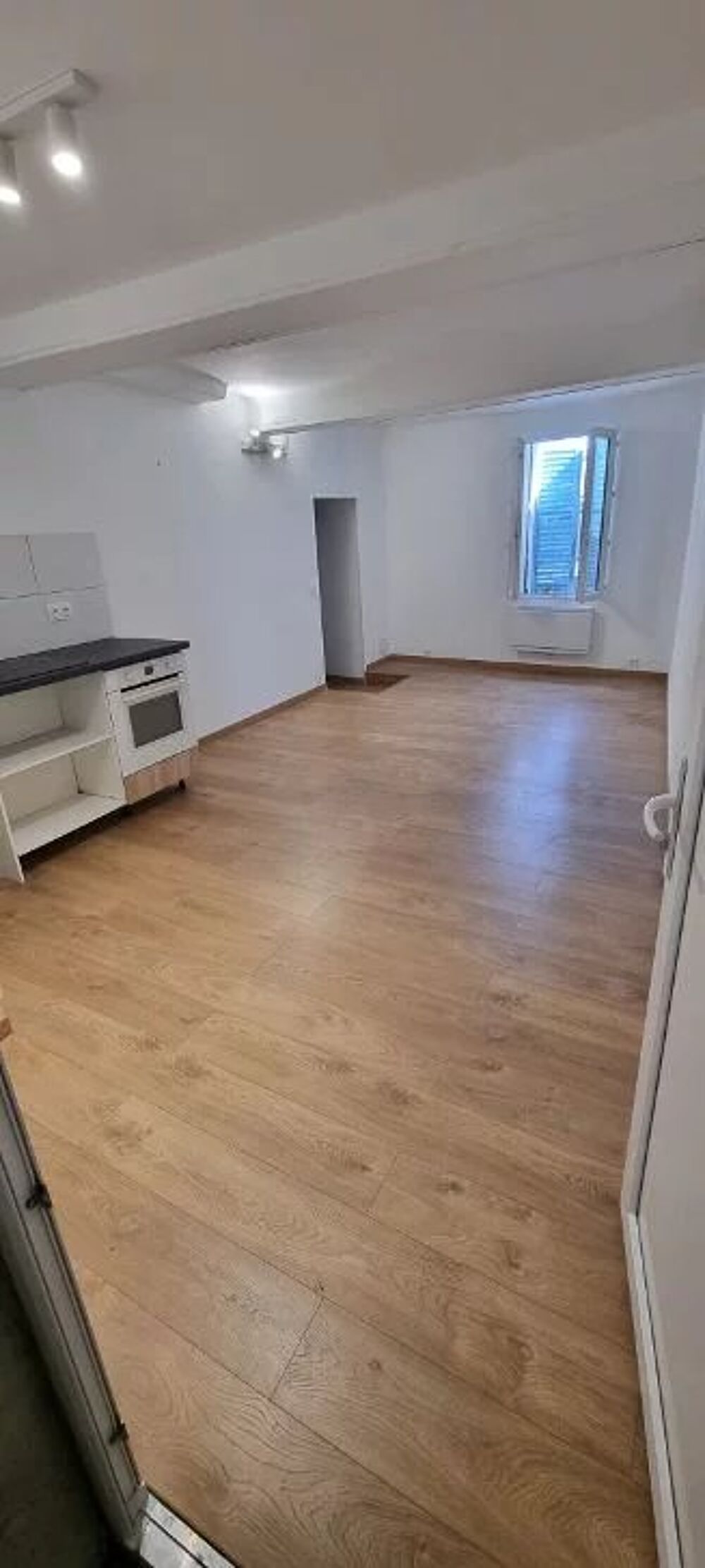 Deux pièces de 42m² plein sud