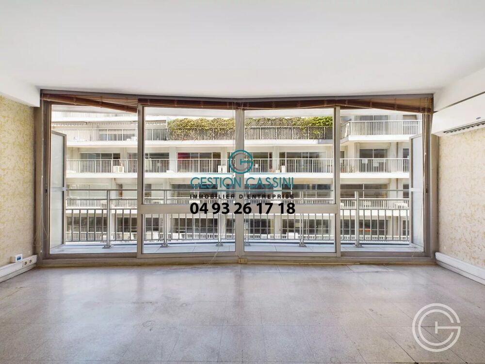   BUREAU DE 390m² - 5 GABRIEL FAURE - PROCHE ZONE PIETONNE Nice