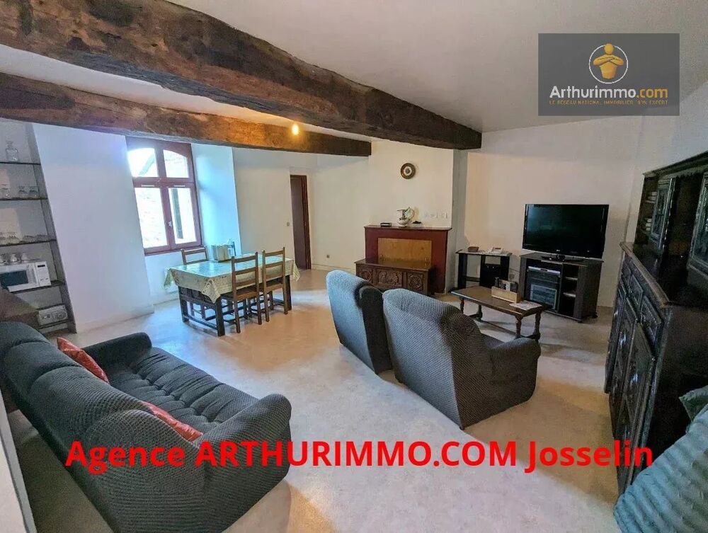 JOSSELIN CENTRE APPARTEMENT T3