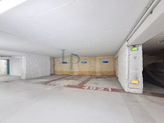  Parking / Garage � vendre 11 m�