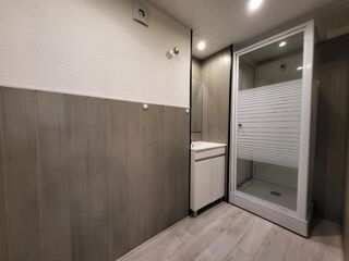  Appartement à louer 2 pièces 45 m²
