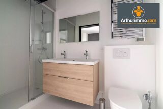  Immeuble � vendre 160 m�