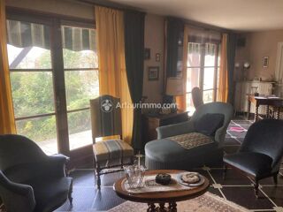  Maison à vendre 14 pièces 266 m²