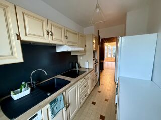  Appartement à louer 3 pièces 58 m²
