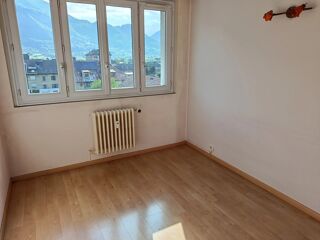  Appartement à louer 4 pièces 98 m²