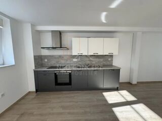  Appartement à louer 2 pièces 56 m²