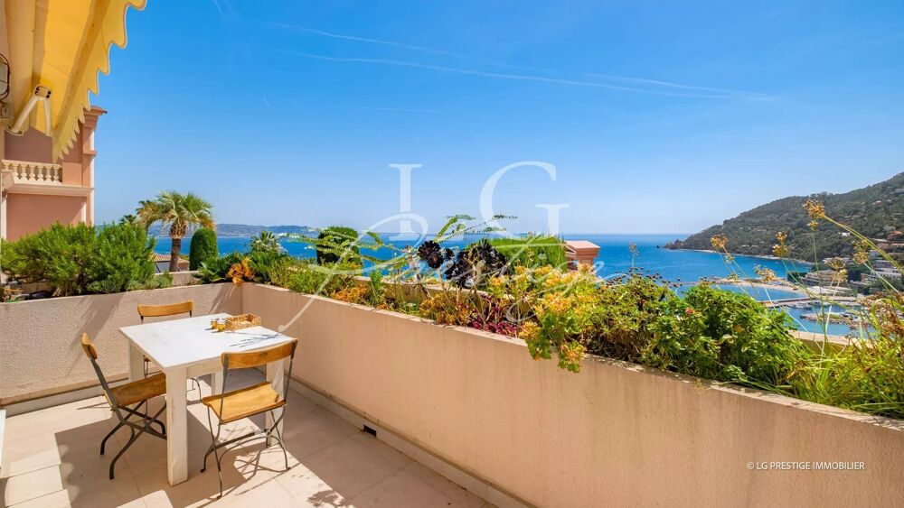 Vue mer panoramique. Domaine grand luxe