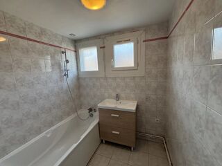  Appartement � louer 3 pi�ces 61 m�