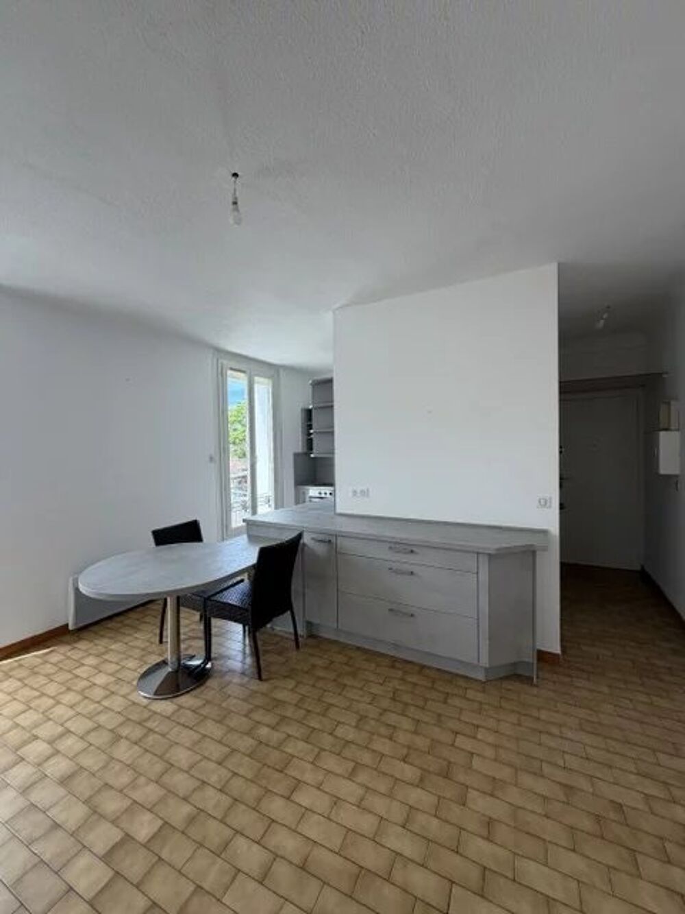 Vente Appartement F1 Bis place de la mairie Frontignan Frontignan