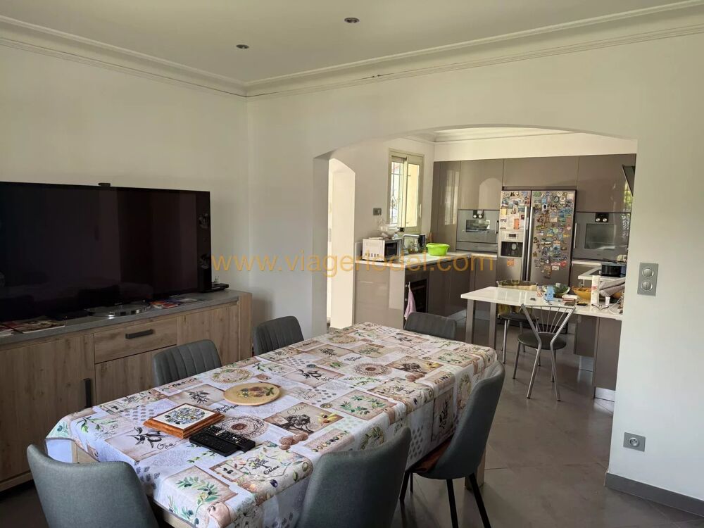 Vente Maison Réf. 10 001 - VENTE AVEC RESERVE DU DROIT D'USAGE ET D'HABITATIO Cagnes-sur-mer