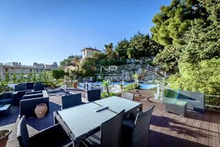  Villa � vendre 8 pi�ces 272 m�