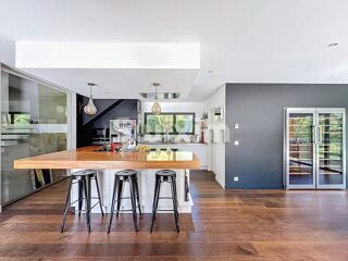  Maison � vendre 8 pi�ces 287 m�