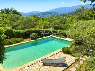  Maison � vendre 6 pi�ces 245 m�