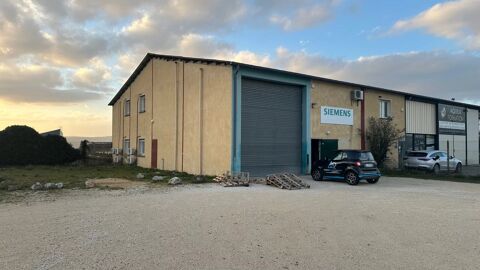 Location Entrepôt et bureaux 2400 26780 Chteauneuf-du-rhne