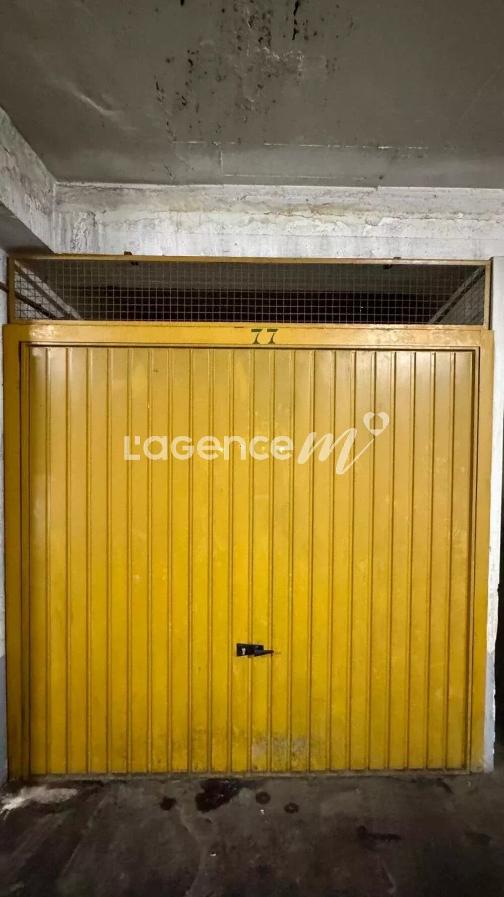 Vente Parking/Garage NICE horloge de Cessole  -- BOX Garage fermé Nice