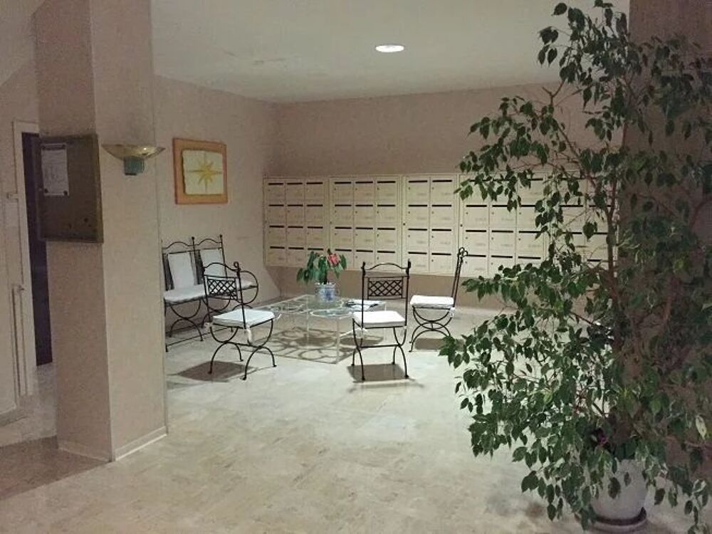 Location Appartement Deux pièces de 48m² avec balcon Cannes