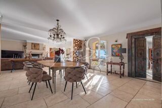  Maison � vendre 10 pi�ces 380 m�